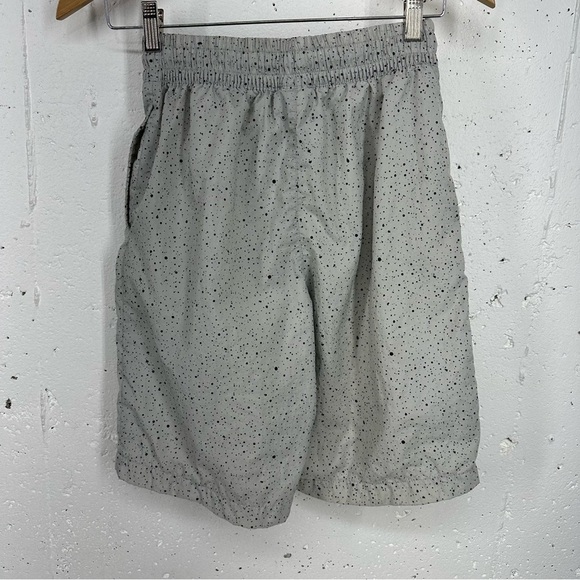 Nike Air Jordan Men’s size XS Gray Poolside Cement Training Shorts - Picture 7 of 13